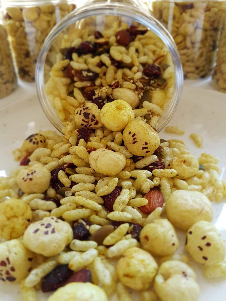 Roasted Makhana Chivda